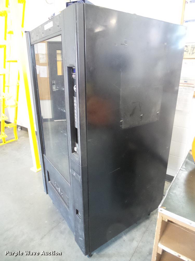 image for item EQ9009 2006 Crane National Vendors Sure Vend vending machine