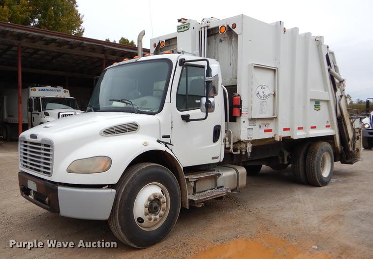 image for item EW9536 2007 Freightliner Business Class M2 refuse truck