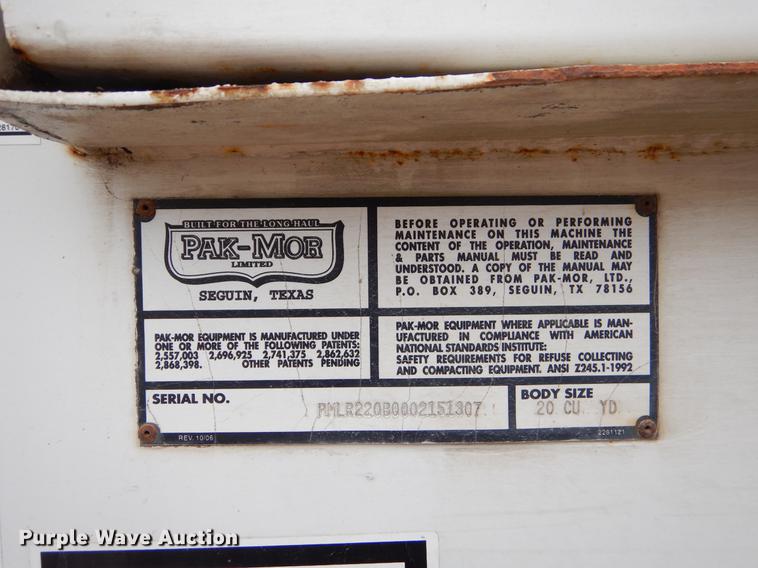 image for item EW9536 2007 Freightliner Business Class M2 refuse truck