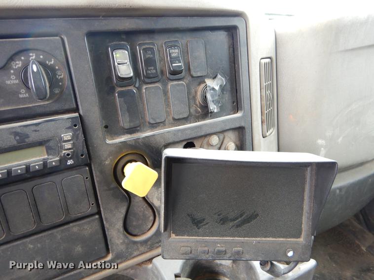 image for item EW9537 2012 International WorkStar 7300 refuse truck