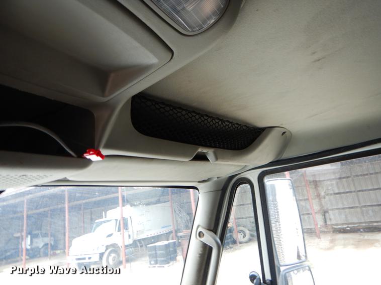 image for item EW9537 2012 International WorkStar 7300 refuse truck