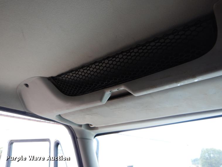 image for item EW9537 2012 International WorkStar 7300 refuse truck