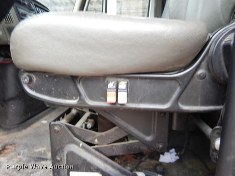 image for item EW9537 2012 International WorkStar 7300 refuse truck