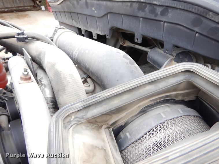 image for item EW9537 2012 International WorkStar 7300 refuse truck