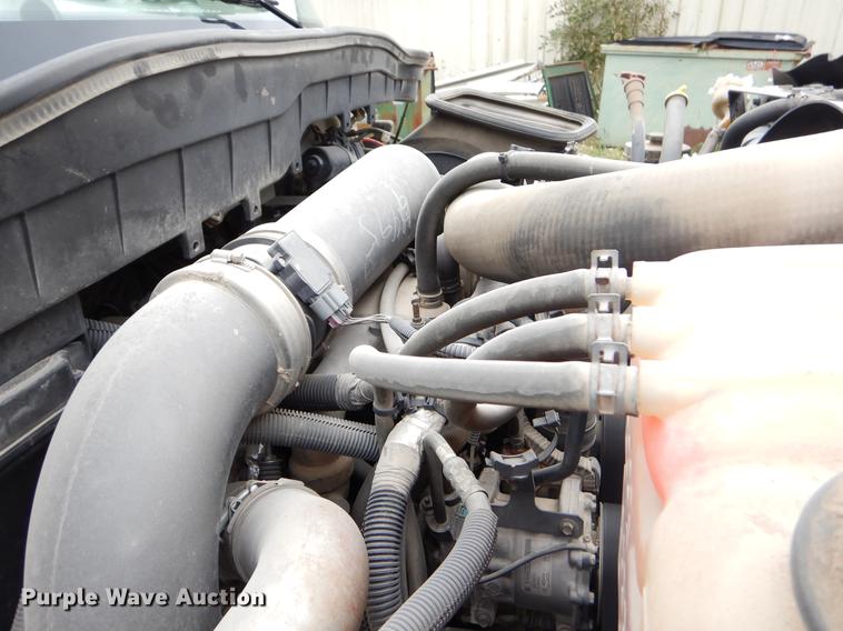 image for item EW9537 2012 International WorkStar 7300 refuse truck