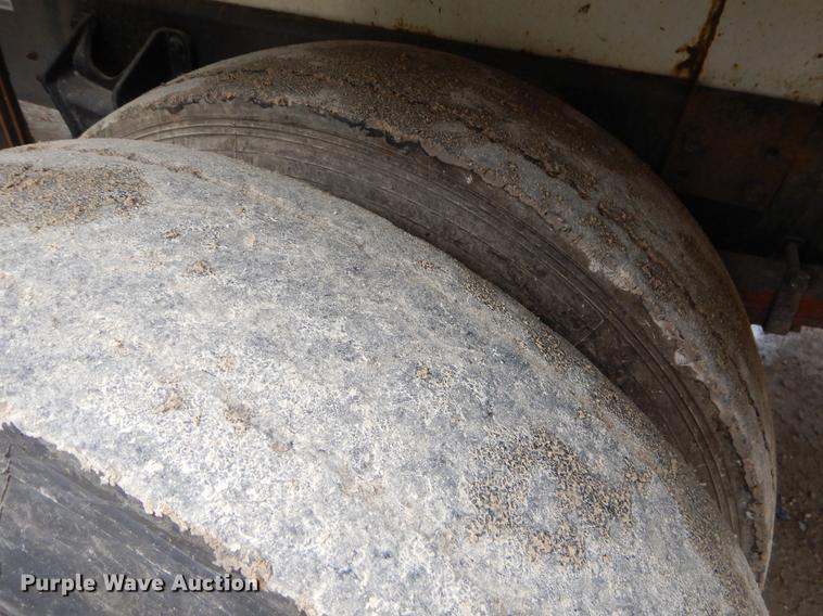 image for item EW9537 2012 International WorkStar 7300 refuse truck