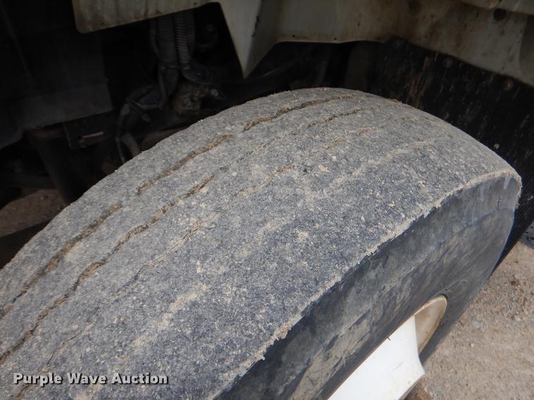 image for item EW9537 2012 International WorkStar 7300 refuse truck