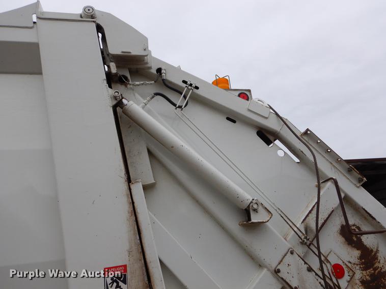 image for item EW9537 2012 International WorkStar 7300 refuse truck