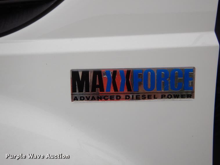 image for item EW9537 2012 International WorkStar 7300 refuse truck