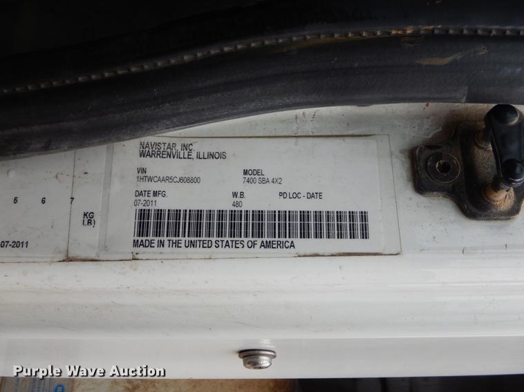 image for item EW9537 2012 International WorkStar 7300 refuse truck