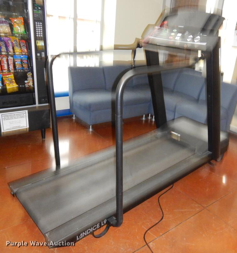 image for item EW9547 (4) Landice treadmills