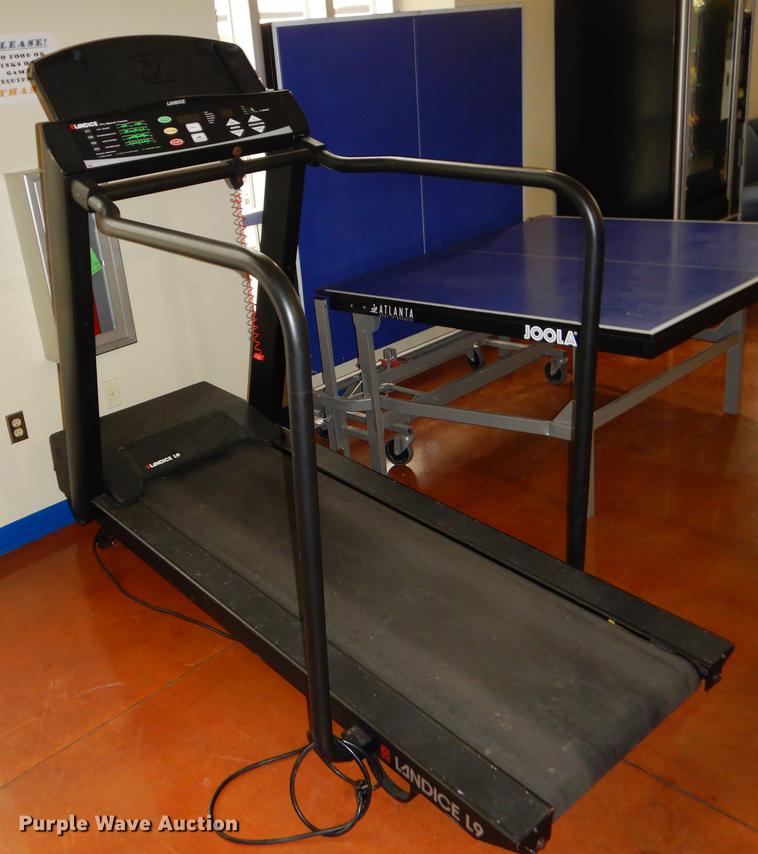 image for item EW9547 (4) Landice treadmills