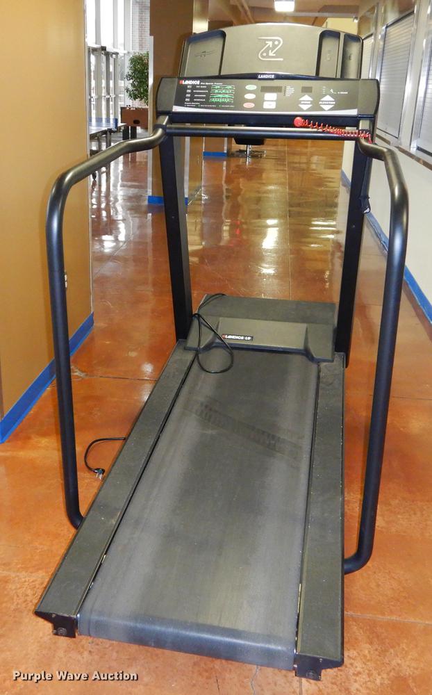 image for item EW9547 (4) Landice treadmills