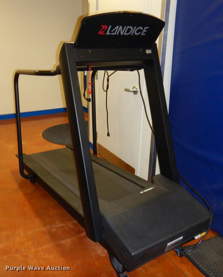 image for item EW9547 (4) Landice treadmills