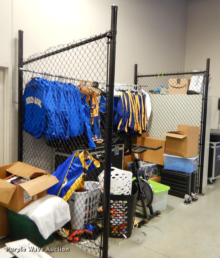 image for item EW9548 Locker cages