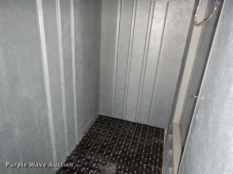 image for item EW9551 Reddy Ice ice box