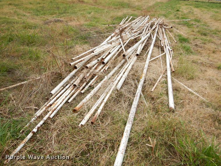 image for item EW9553 Scrap pipe and fence posts