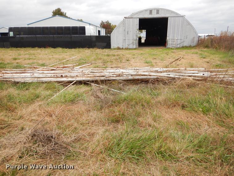 image for item EW9553 Scrap pipe and fence posts