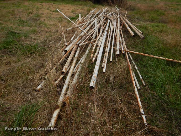 image for item EW9553 Scrap pipe and fence posts