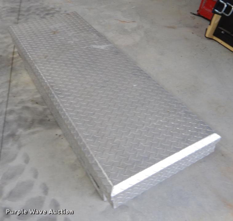 image for item EW9559 Grasshopper mower canopy and toolbox