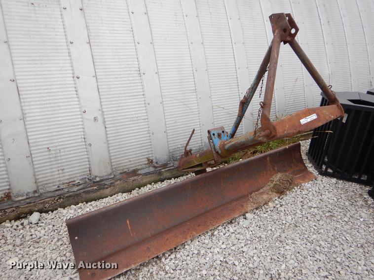 image for item EW9560 Ford 716 point blade