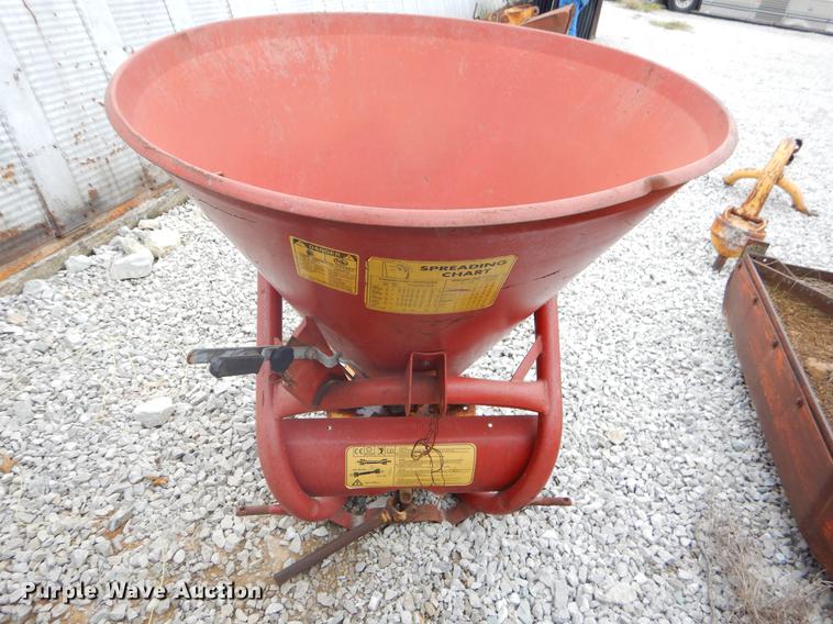 image for item EW9563 Cosmo 500 spreader