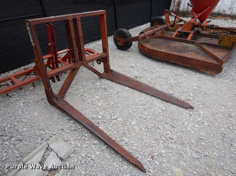 image for item EW9565 Graves steel forks