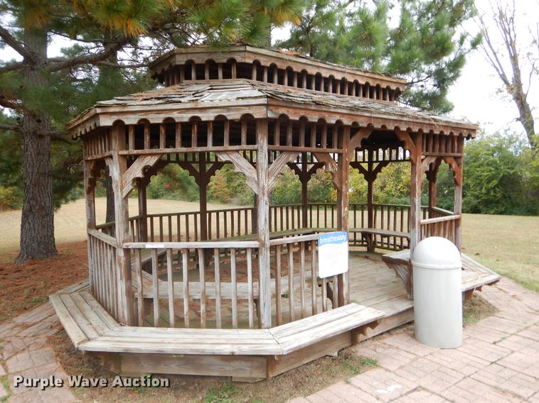 image for item EW9568 Wood gazebo