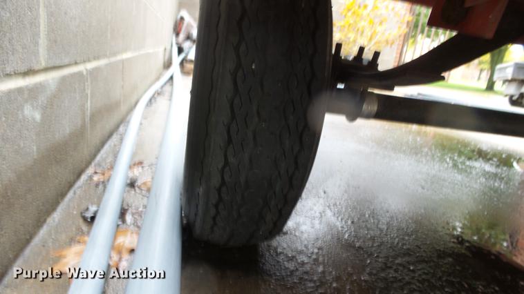 image for item FE9245 Utility trailer