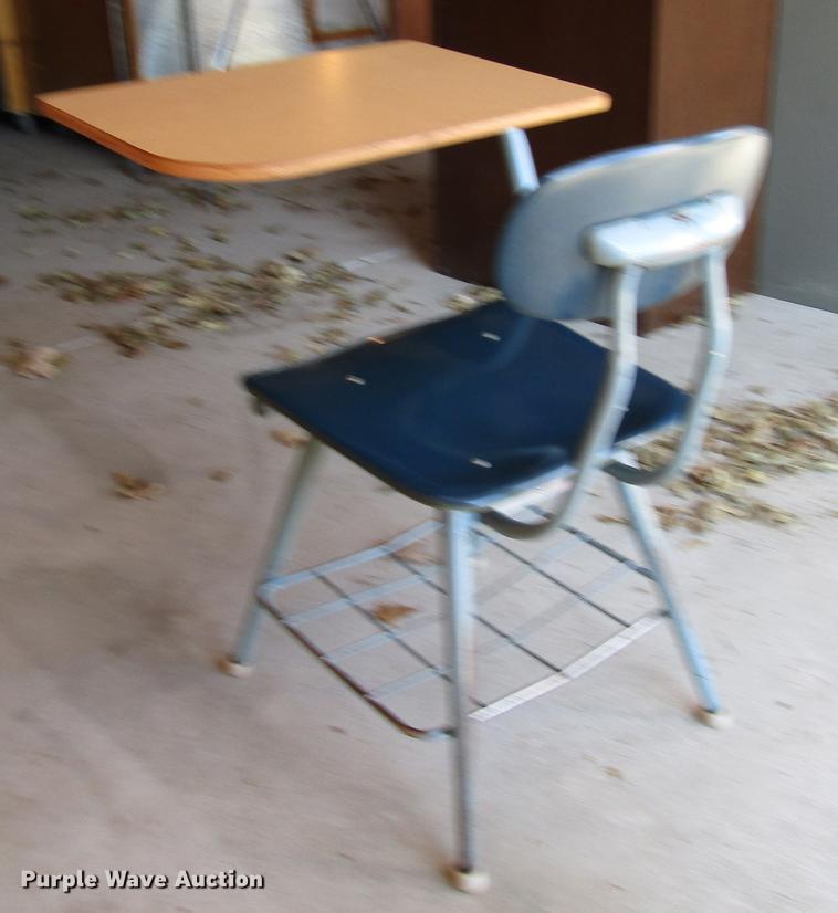 image for item FJ9542 (27) school desks