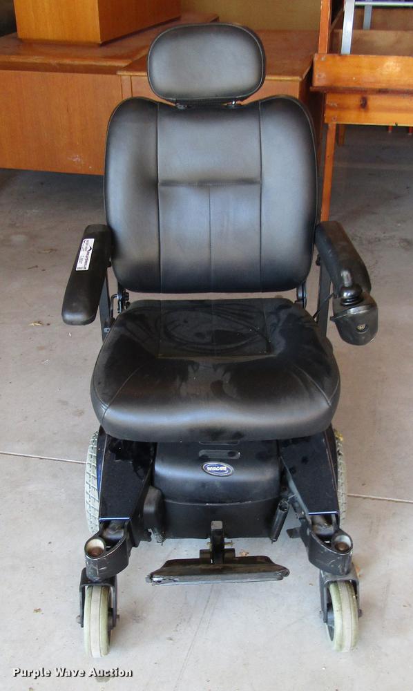 image for item FJ9547 Invacare MK5NX power wheelchair