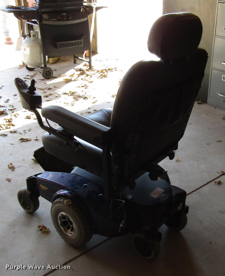 image for item FJ9547 Invacare MK5NX power wheelchair