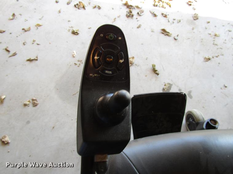 image for item FJ9547 Invacare MK5NX power wheelchair