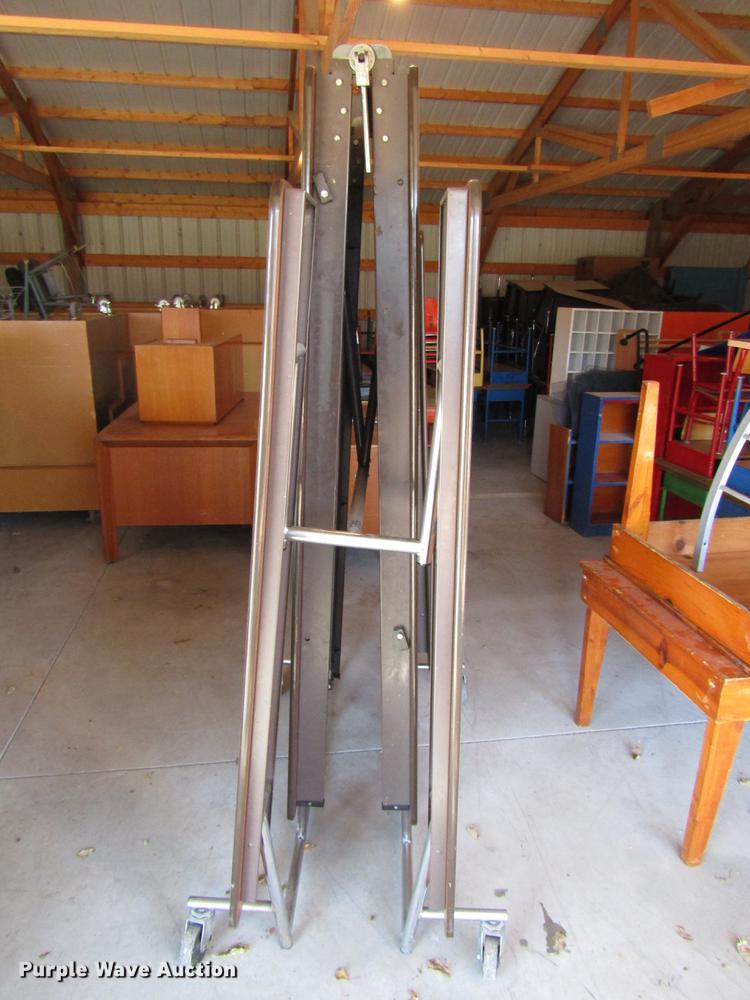 image for item FJ9549 Folding lunchroom table