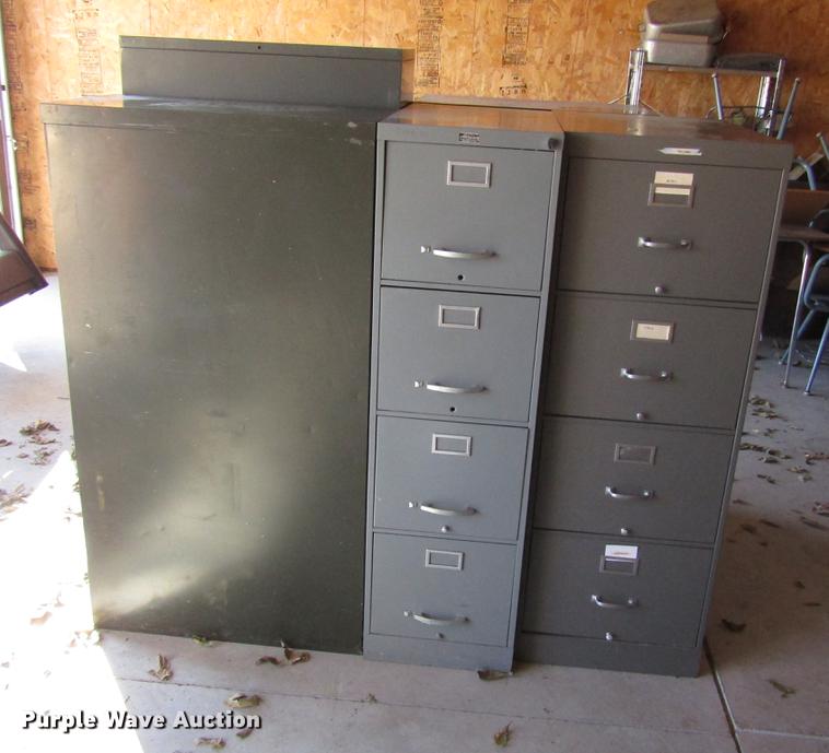 image for item FJ9550 (5) file cabinets