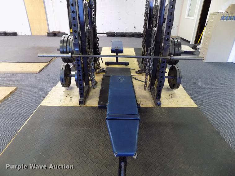 image for item FQ9064 Weight lifting equipment