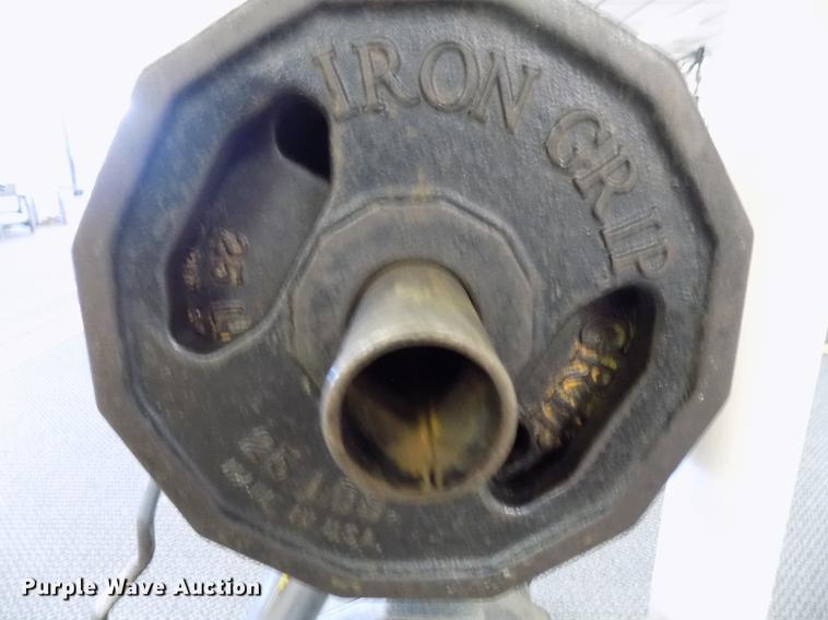image for item FQ9067 Iron Horse free weight lifting system