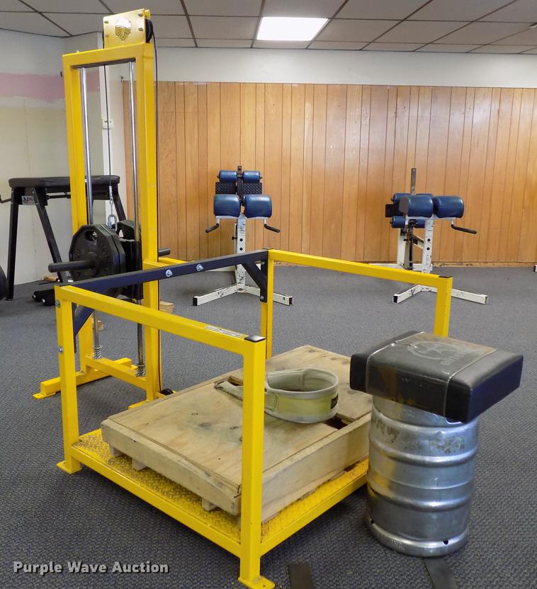 image for item FQ9080 Universal free weight machine