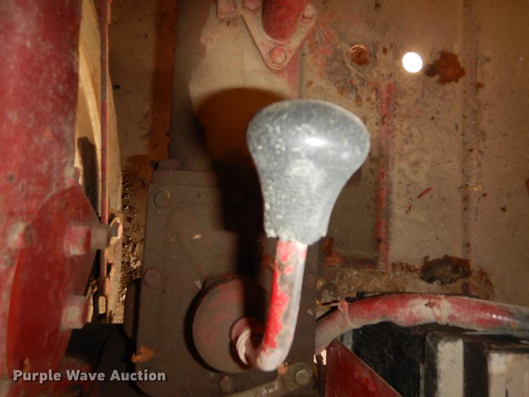 image for item FS9314 1958 International Cub Lo-Boy tractor