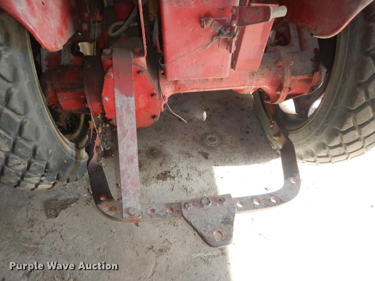 image for item FS9314 1958 International Cub Lo-Boy tractor