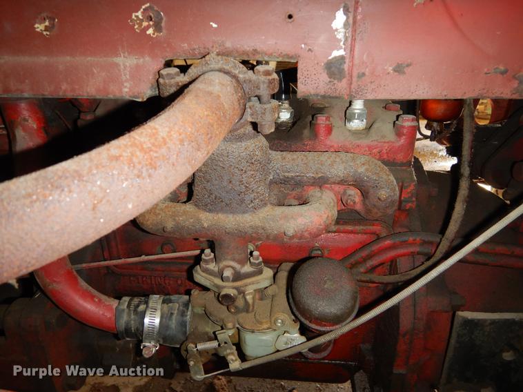 image for item FS9314 1958 International Cub Lo-Boy tractor