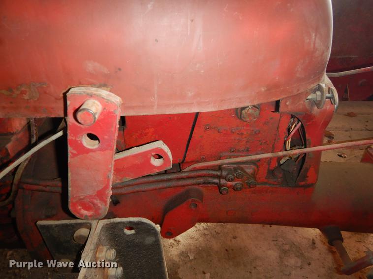 image for item FS9314 1958 International Cub Lo-Boy tractor