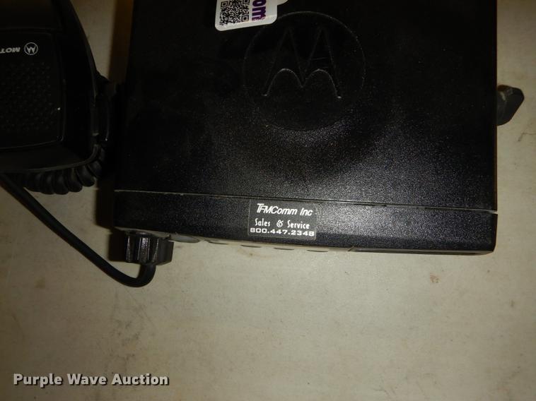 image for item FS9386 (2) Motorola Radius CM300 radios