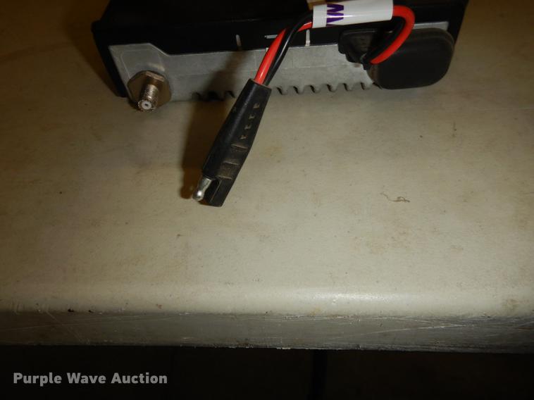 image for item FS9386 (2) Motorola Radius CM300 radios