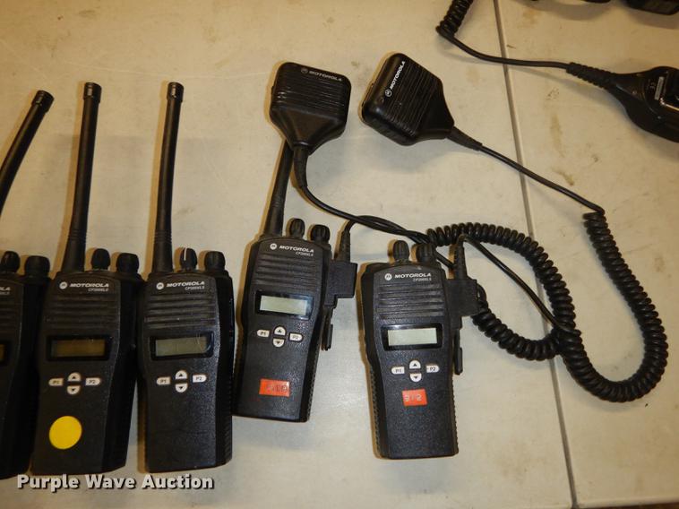 image for item FS9389 (34) Motorola hand held radios