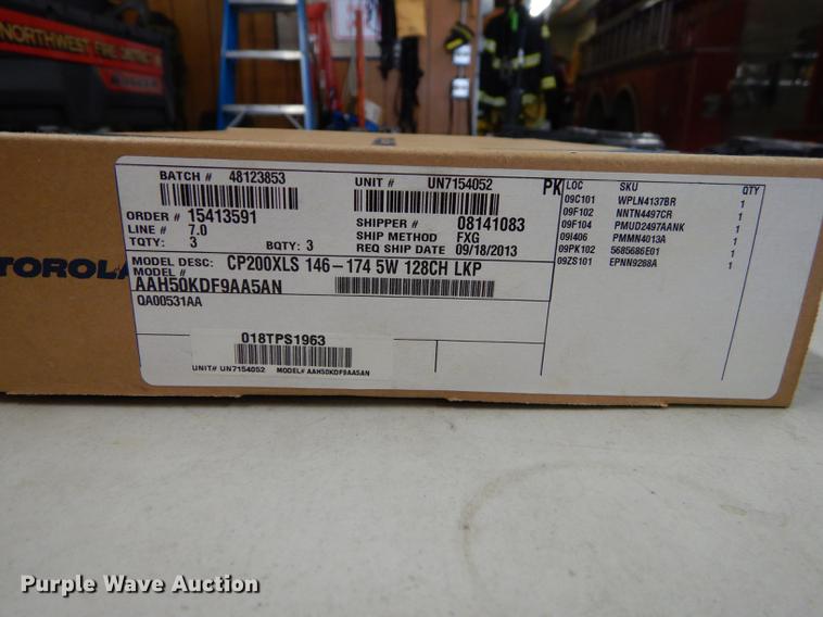 image for item FS9389 (34) Motorola hand held radios