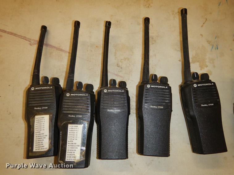 image for item FS9389 (34) Motorola hand held radios