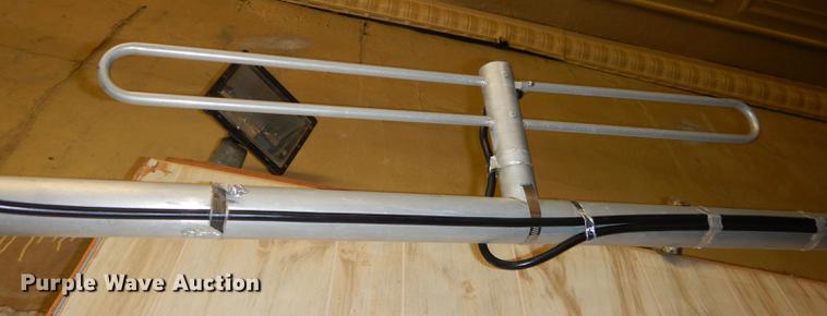 image for item FS9391 High Band radio antenna