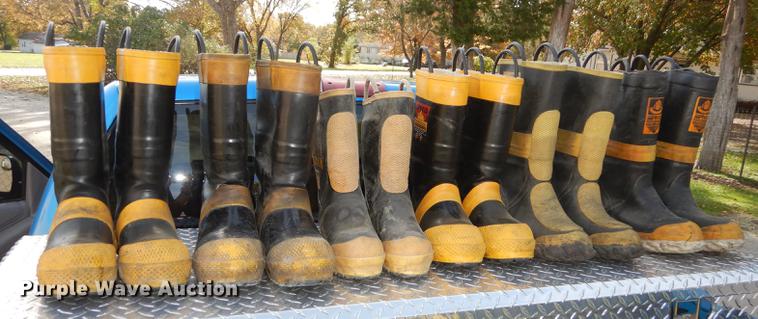 image for item FS9392 Fire equipment