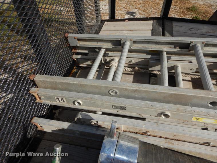 image for item FS9395 (3) aluminum ladders